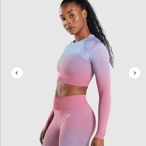 ADAPT OMBRE SEAMLESS LONG SLEEVE CROP TOP AND LEGGINGS